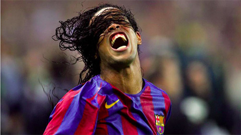 Ronaldinho: ‘Tôi tự nghĩ ra các động tác lừa bóng đẹp mắt’